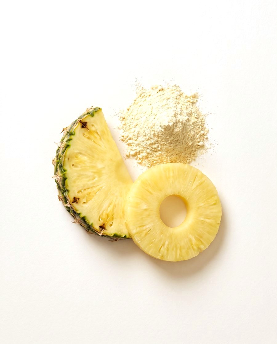 Pineapple wedge and ring with yellow powder